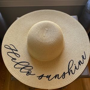 Straw sun hat
